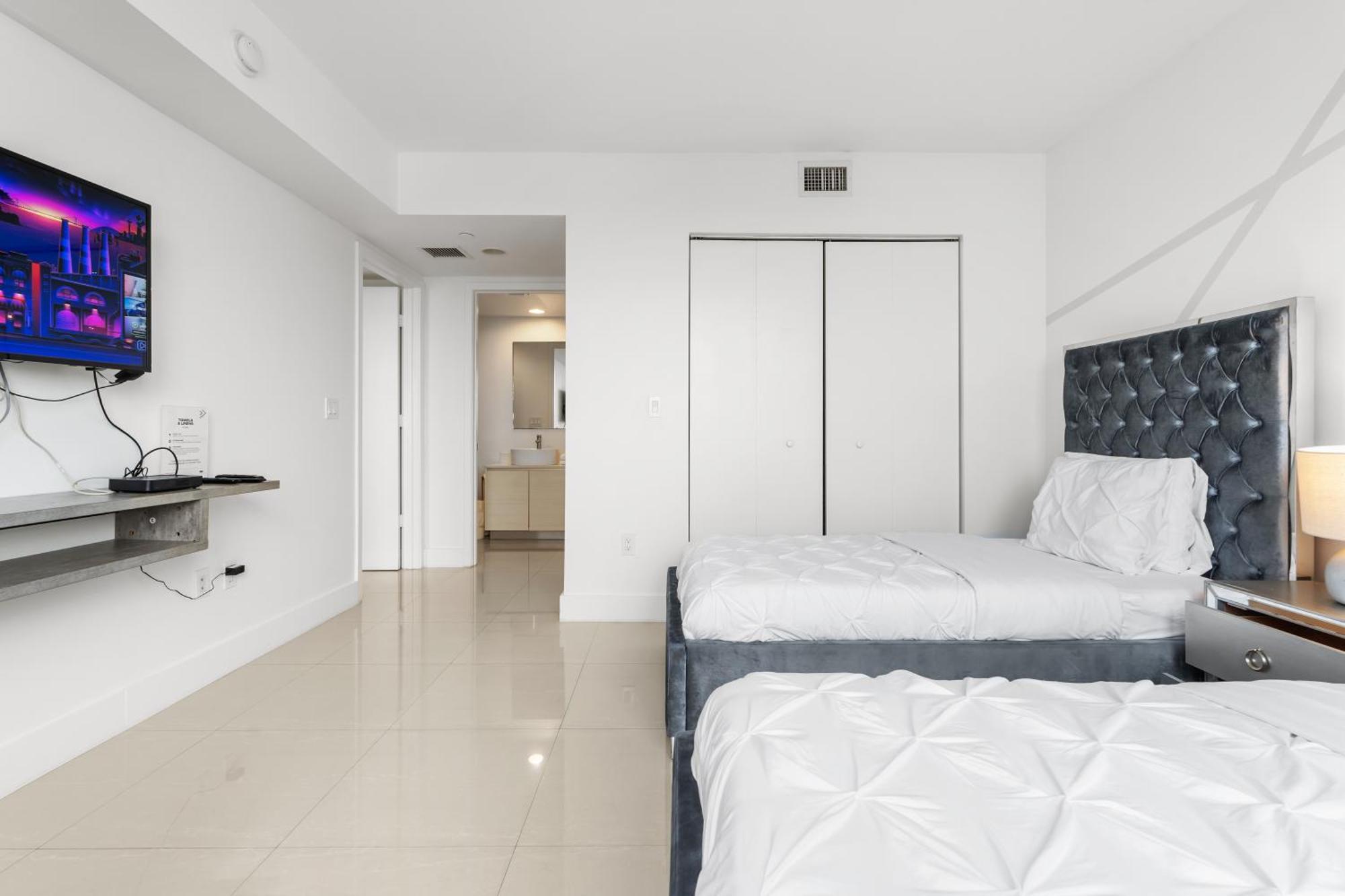 Beachwalk Resort - Vip Tower - Oceanview Unit 3 Bedroom & 3 Bathroom Hallandale Beach Extérieur photo